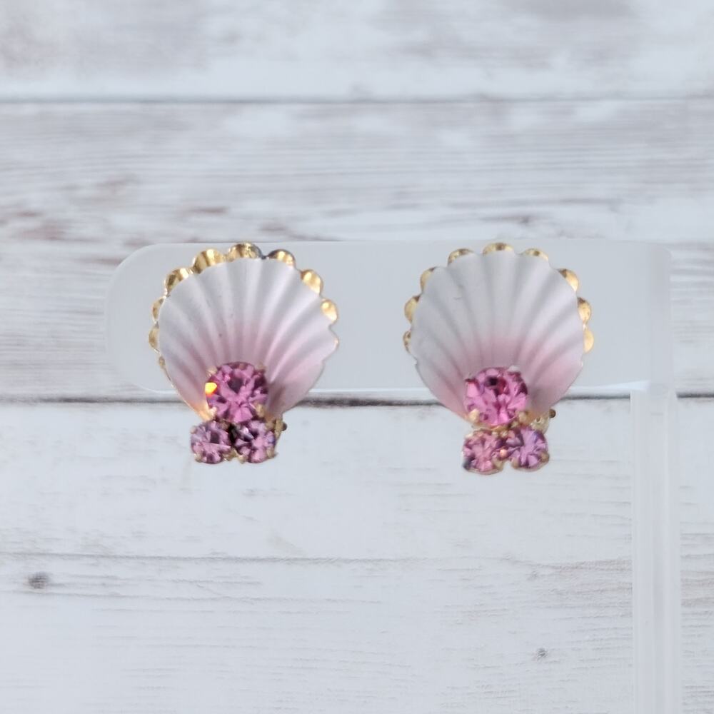 Vintage Clip On Earrings Shell Design with Clear Gems Just Over 7/8" - Picture 2 of 7